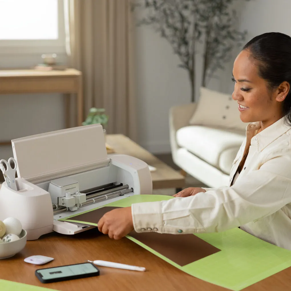 Cricut La Gamme Explore|Cricut Explore 4^Explore™ 4 + pack tout-en-un + Abonnement Access™
