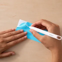 Cricut La Gamme Explore|Vinyle^Vinyle à couleur changeante activé par le froid - Permanent, bleu clair - turquoise